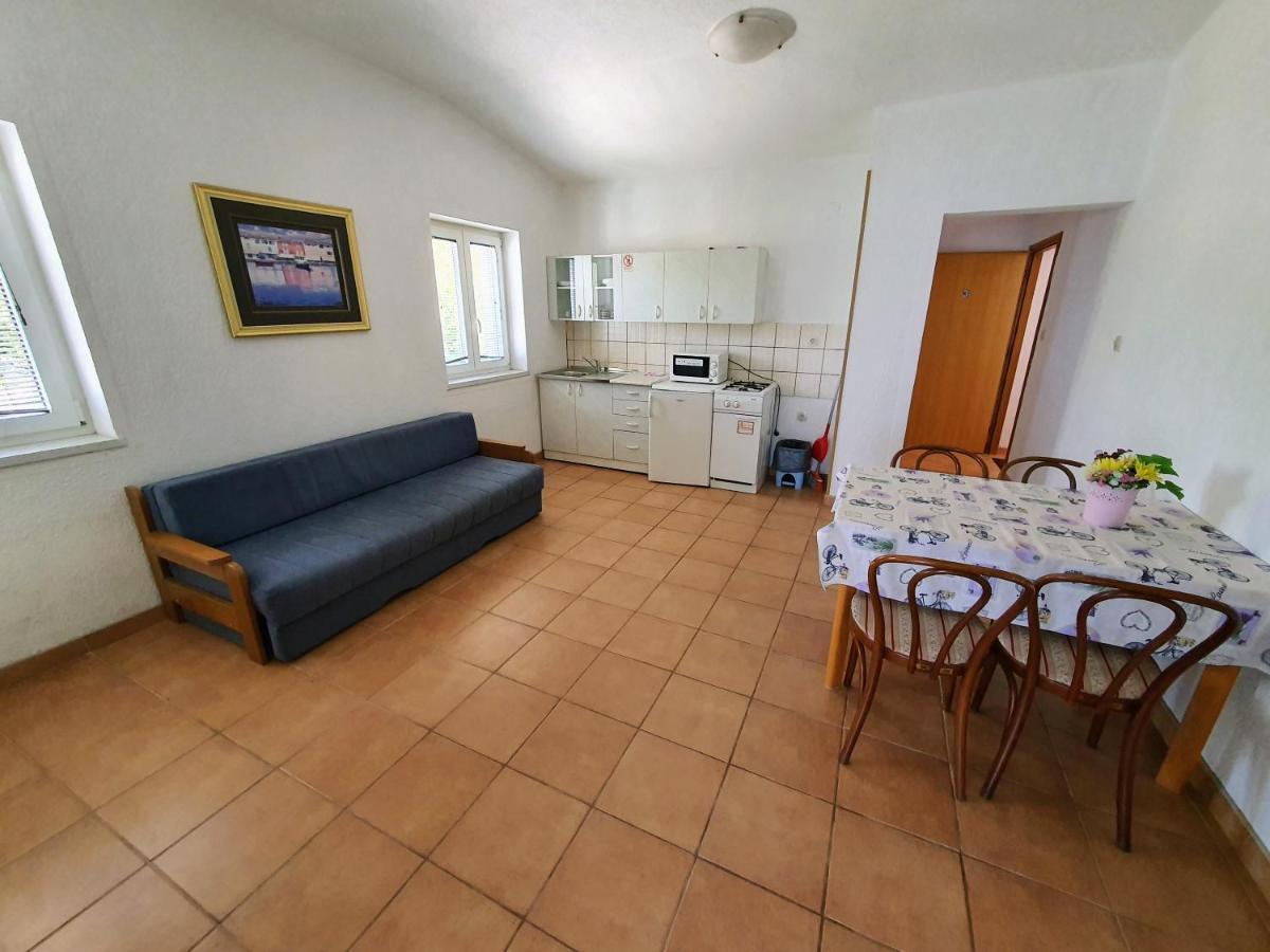 Apartments Buffet 2B Sveti Juraj Extérieur photo