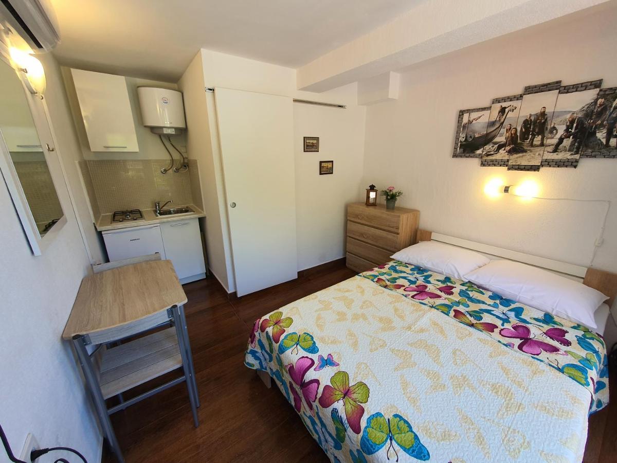 Apartments Buffet 2B Sveti Juraj Extérieur photo