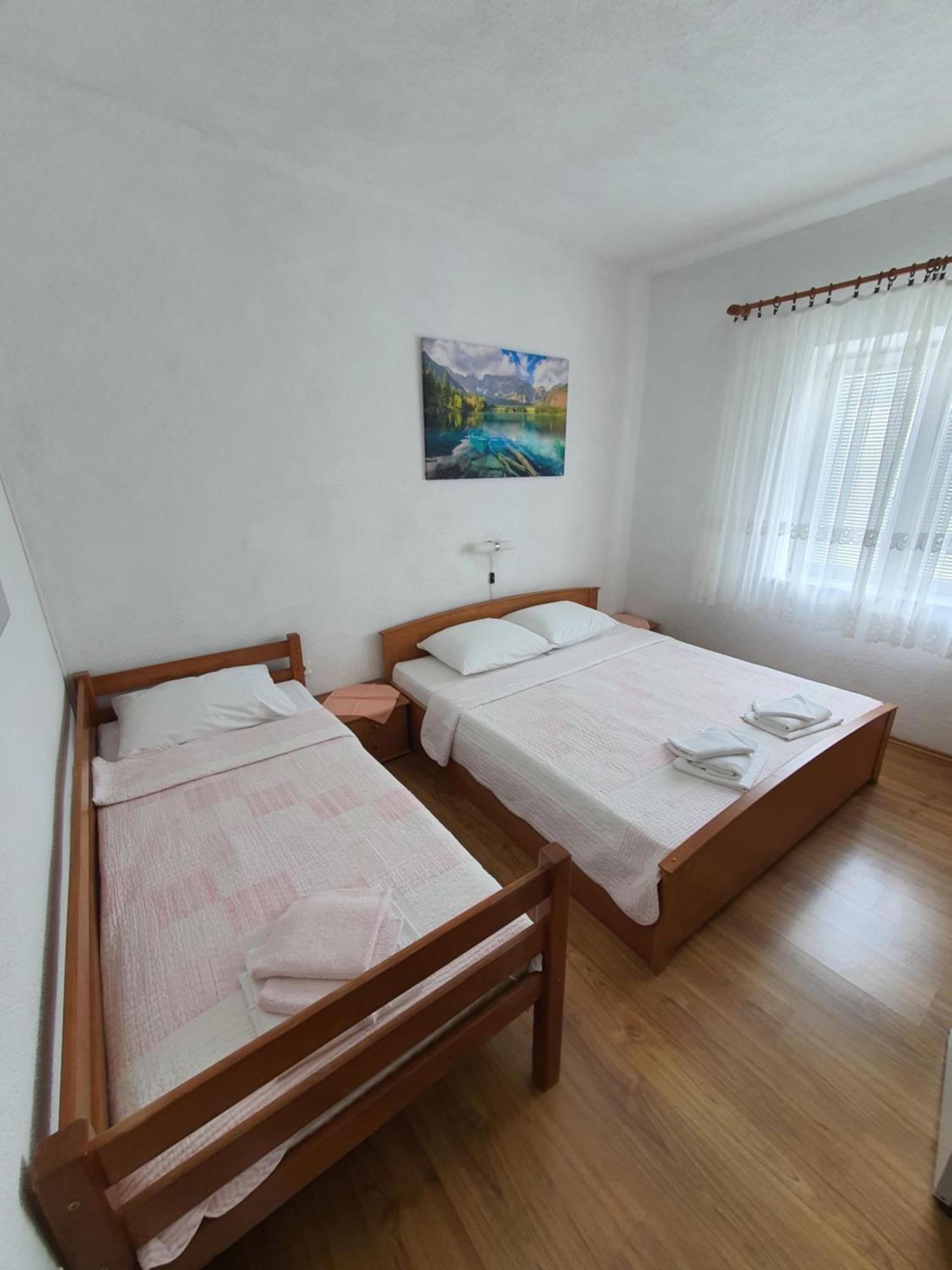 Apartments Buffet 2B Sveti Juraj Chambre photo