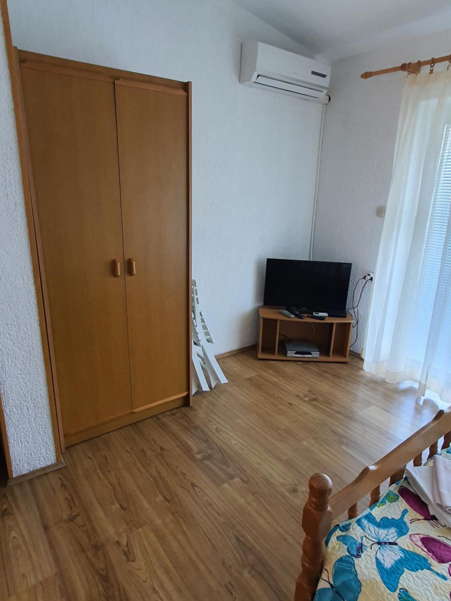 Apartments Buffet 2B Sveti Juraj Chambre photo