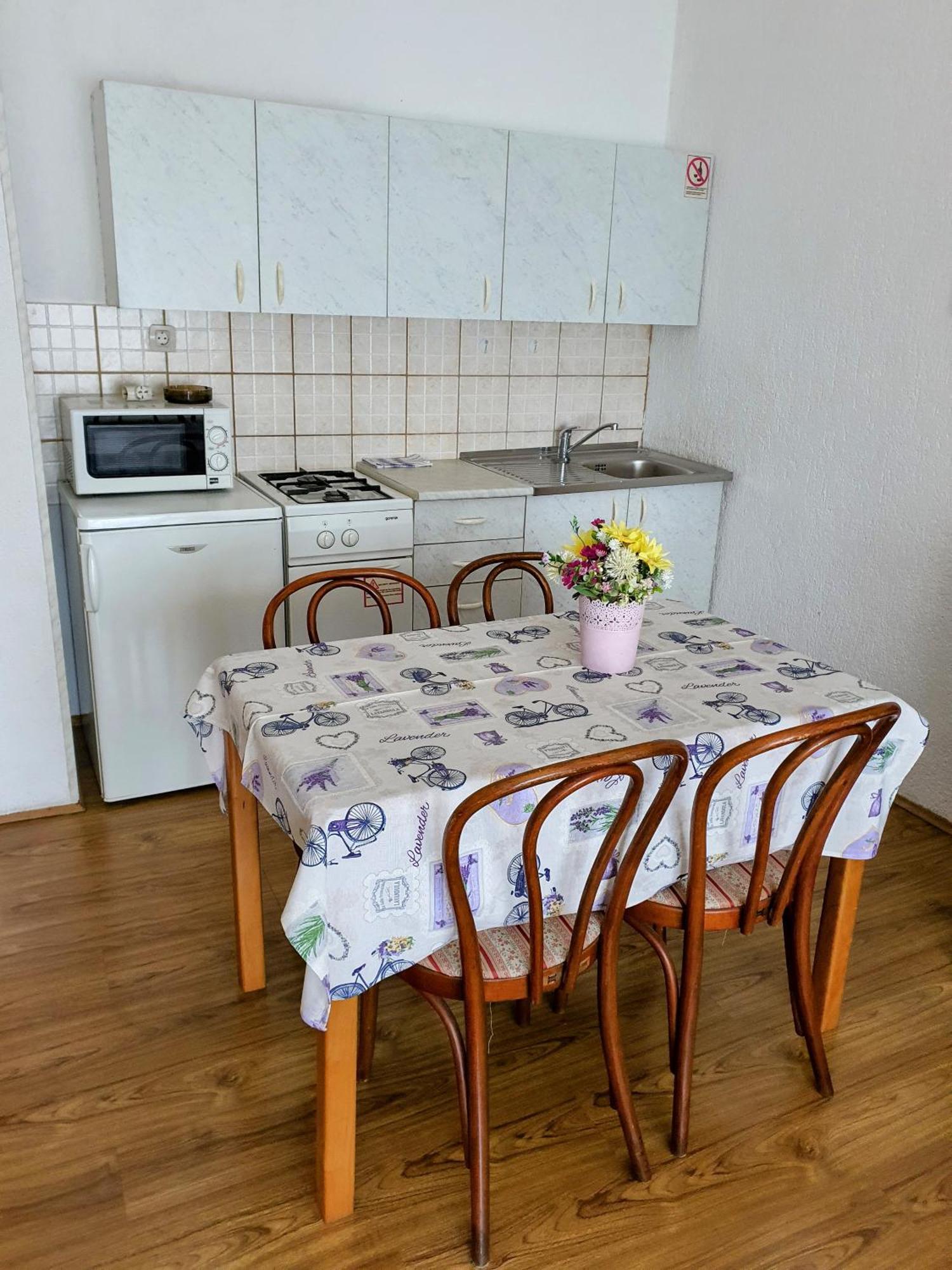 Apartments Buffet 2B Sveti Juraj Chambre photo